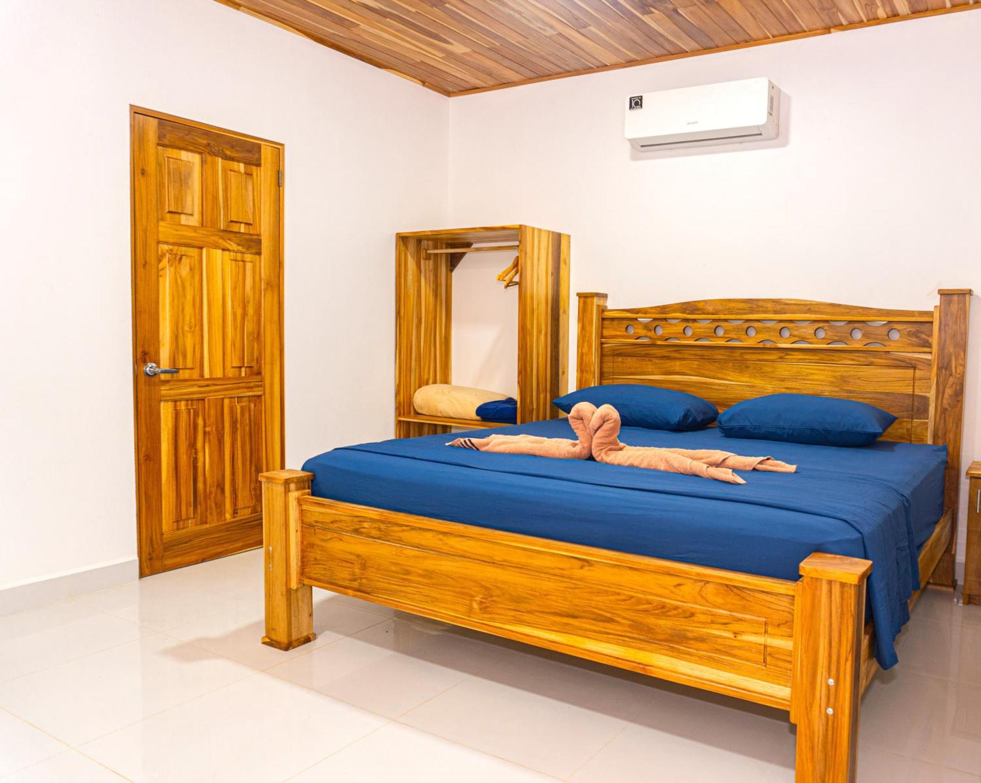 Corcovado & Drake Inn Drake Bay Ngoại thất bức ảnh
