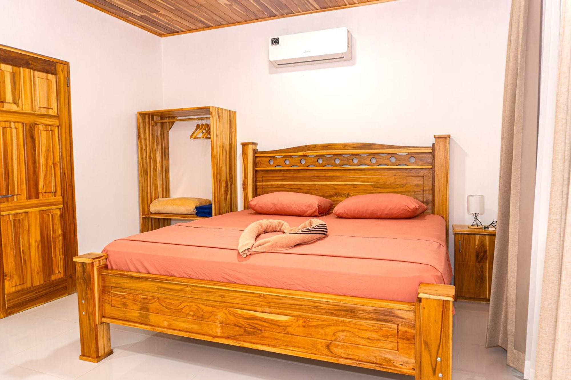 Corcovado & Drake Inn Drake Bay Ngoại thất bức ảnh